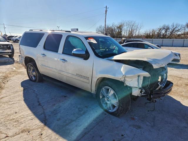 Chevrolet Suburban K1500 Ltz Image 5