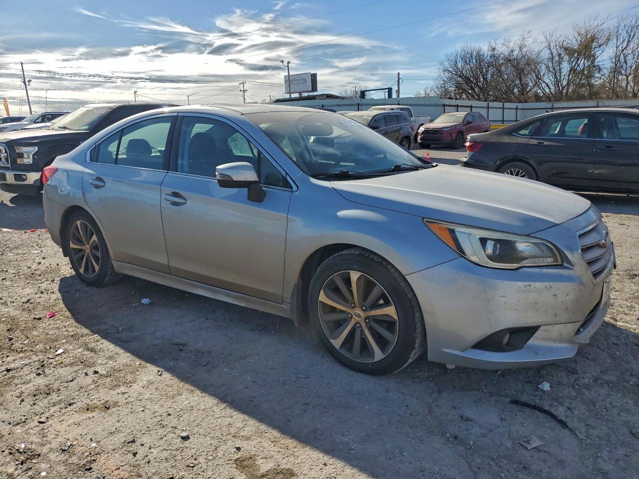 Subaru Legacy 2.5i Limited Image 10