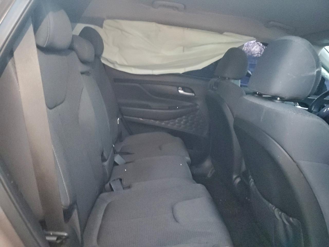 Hyundai SANTA FE Se Image 6