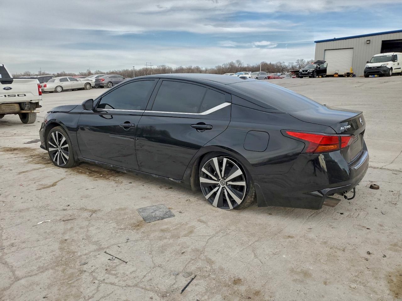 Nissan Altima Sr Image 3