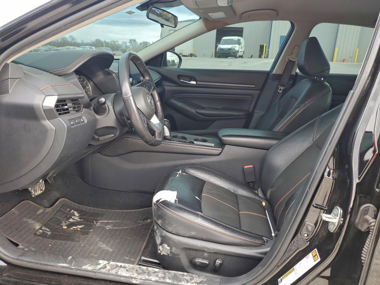 Nissan Altima Sr Image 4