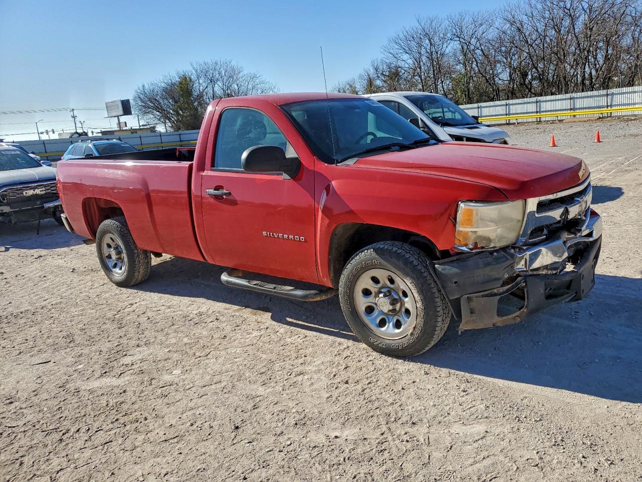 Chevrolet Silverado C1500 Image 4