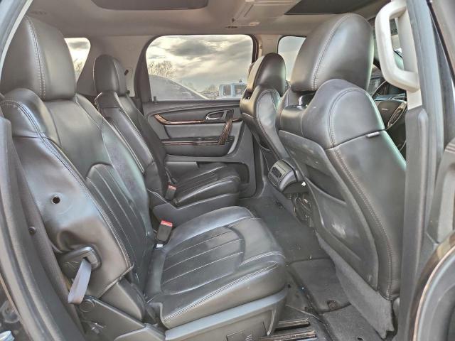 GMC Acadia Denali Image 7