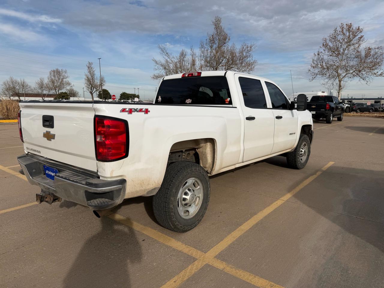 Chevrolet Silverado K2500 Heavy Duty Image 11
