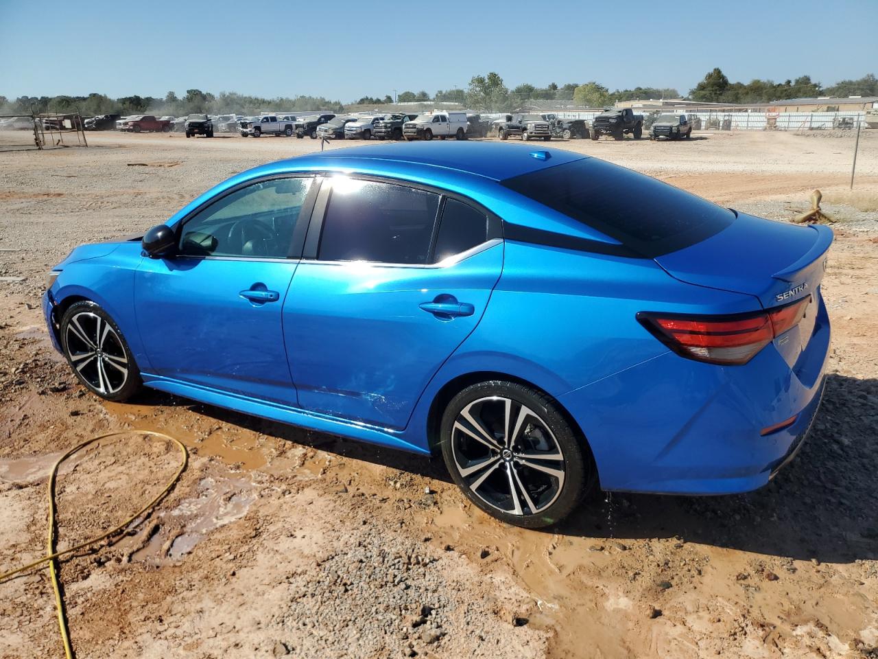 Nissan Sentra Sr Image 2