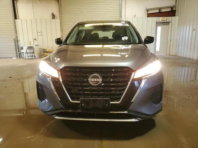 Nissan Kicks S Image 5