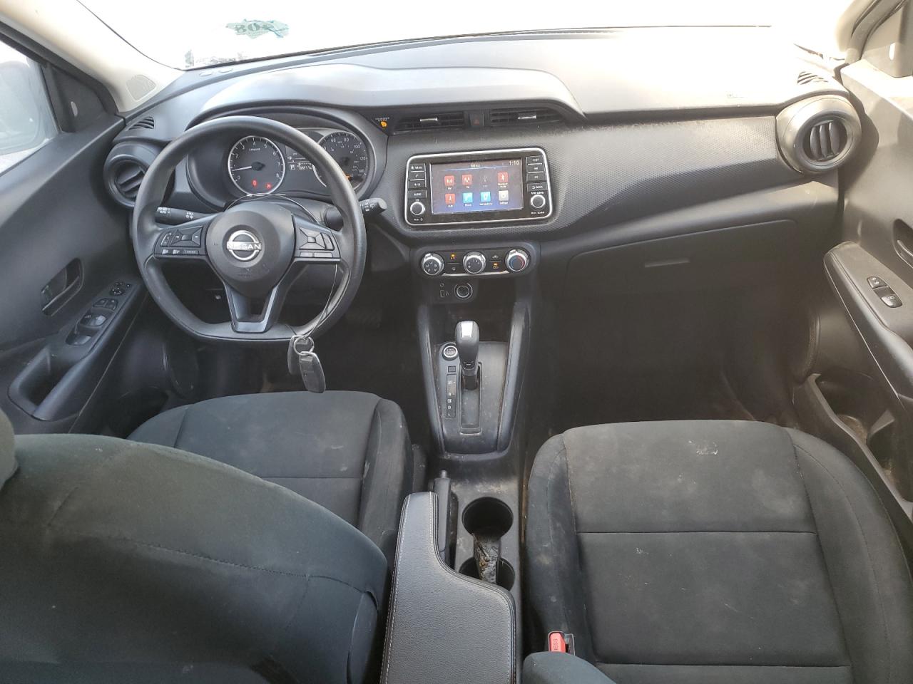 Nissan Kicks S Image 3