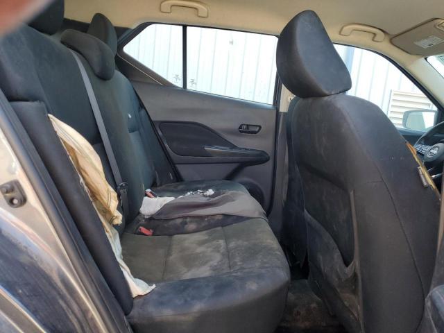 Nissan Kicks S Image 9