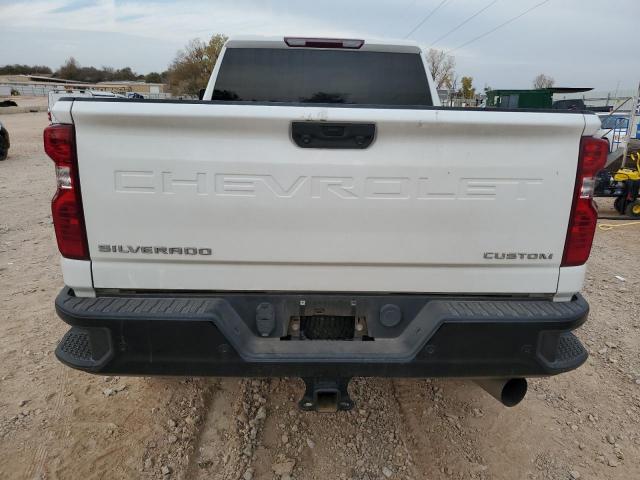 Chevrolet Silverado K2500 Custom Image 8