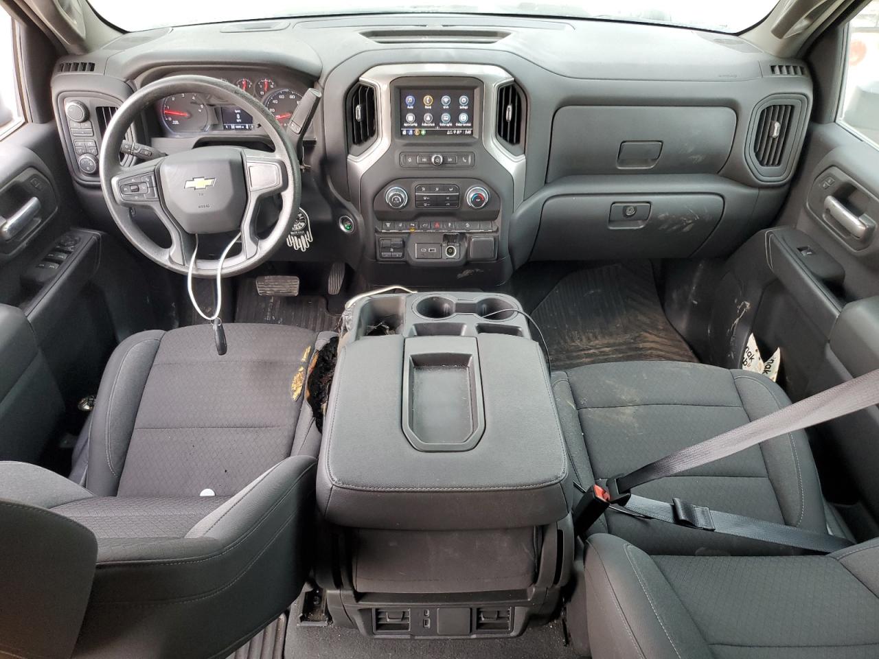 Chevrolet Silverado K2500 Custom Image 4