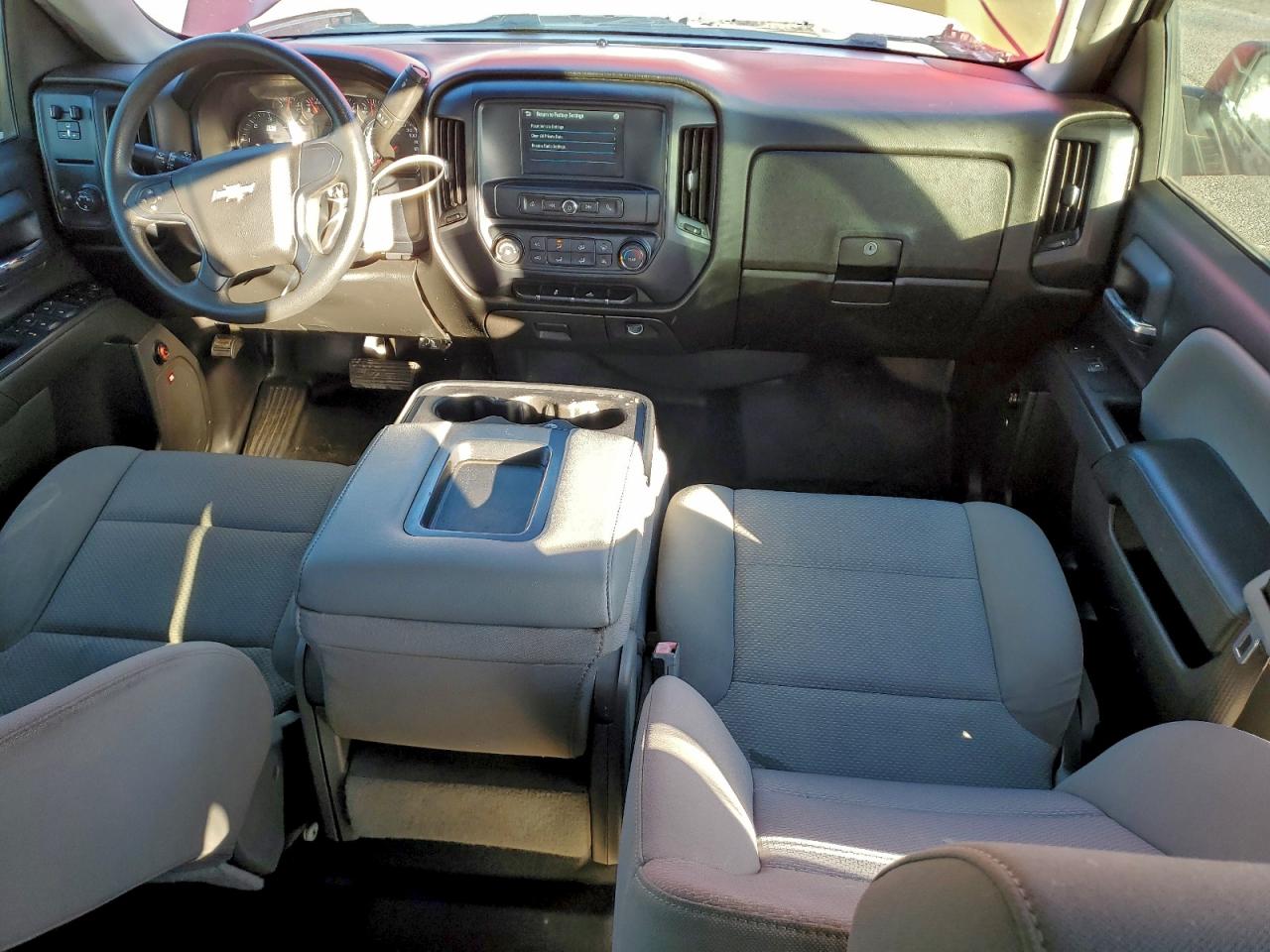 Chevrolet Silverado K1500 Custom Image 5