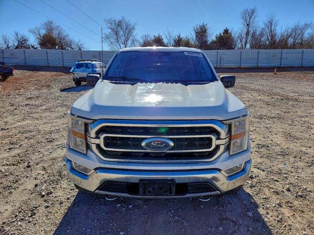 Ford F-150 Supercrew Image 2