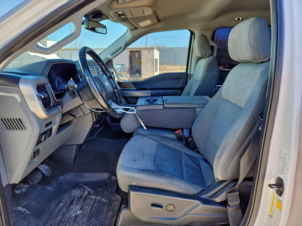 Ford F-150 Supercrew Image 7