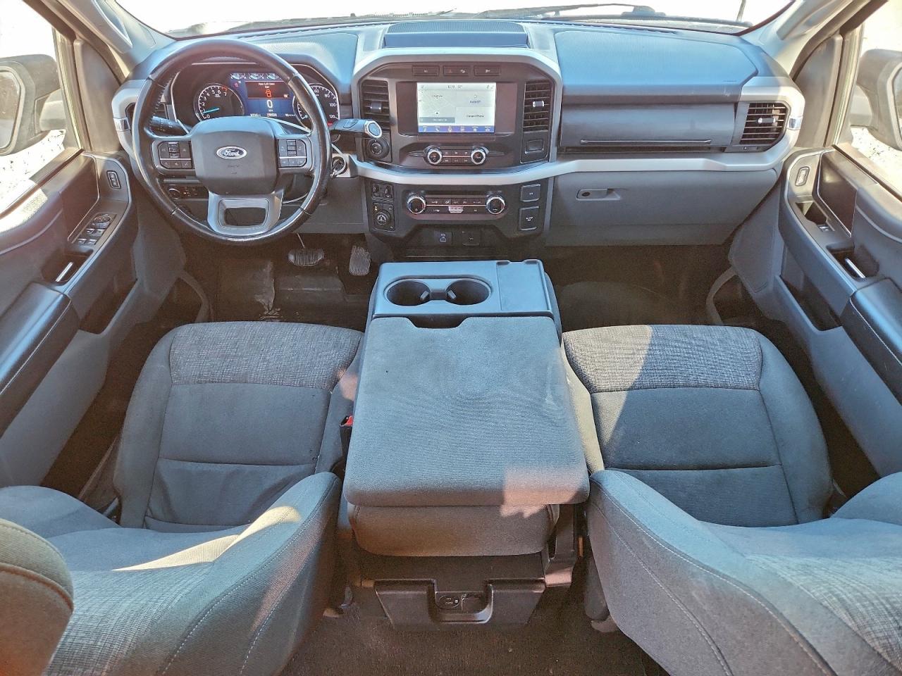 Ford F-150 Supercrew Image 6