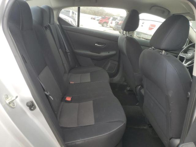 Nissan Sentra Sv Image 9