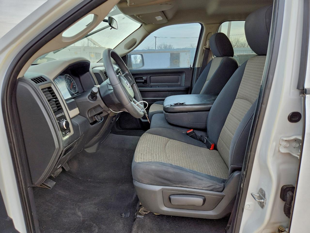 Dodge Ram 1500 Image 8