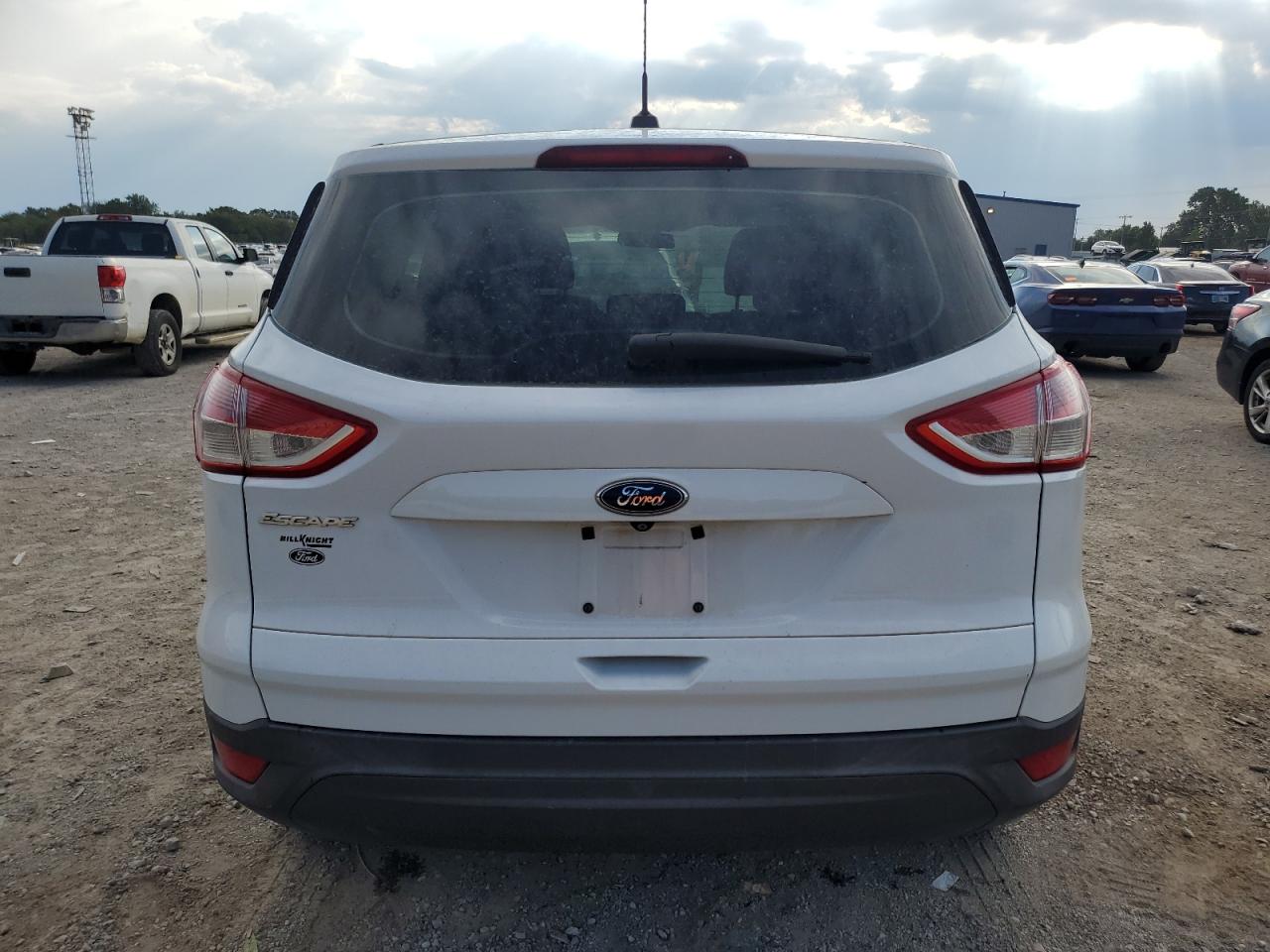 Ford Escape S Image 5