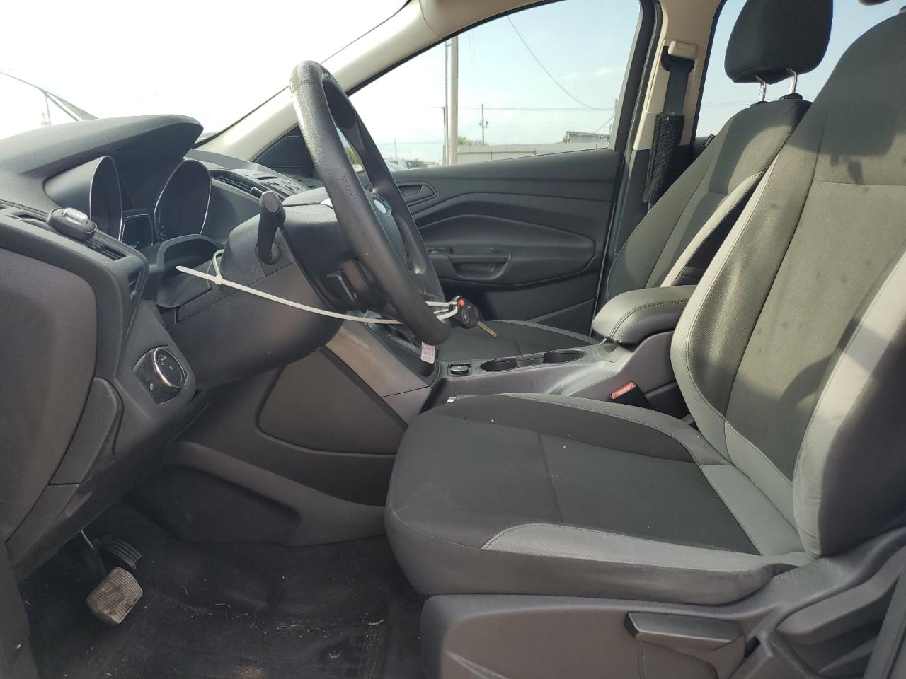 Ford Escape S Image 10