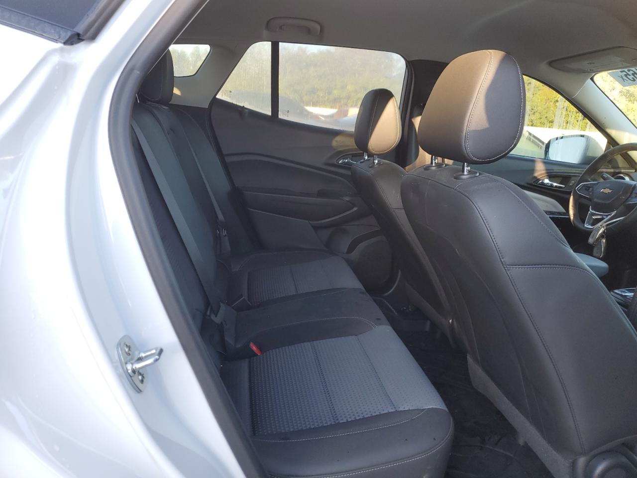 Chevrolet Trax 1lt Image 10