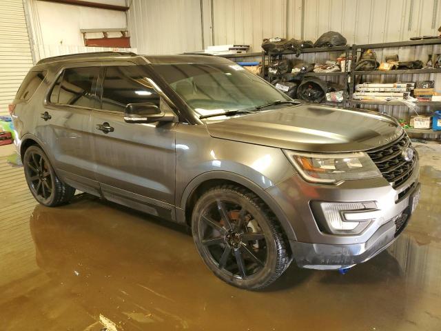 Ford Explorer Sport Image 4