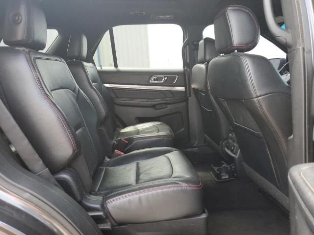 Ford Explorer Sport Image 5