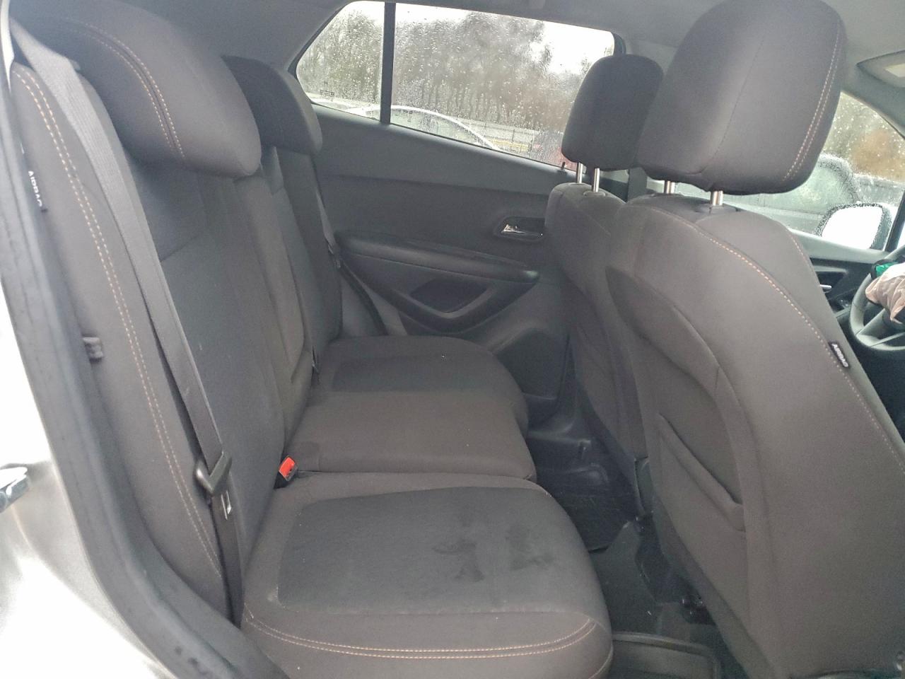 Chevrolet Trax Ls Image 7