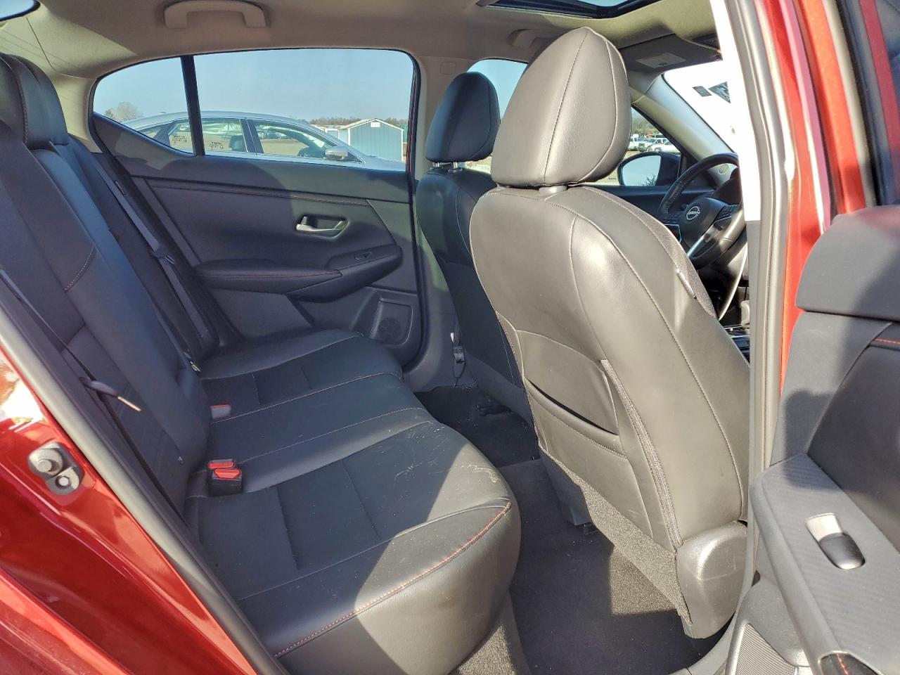 Nissan Sentra Sr Image 8