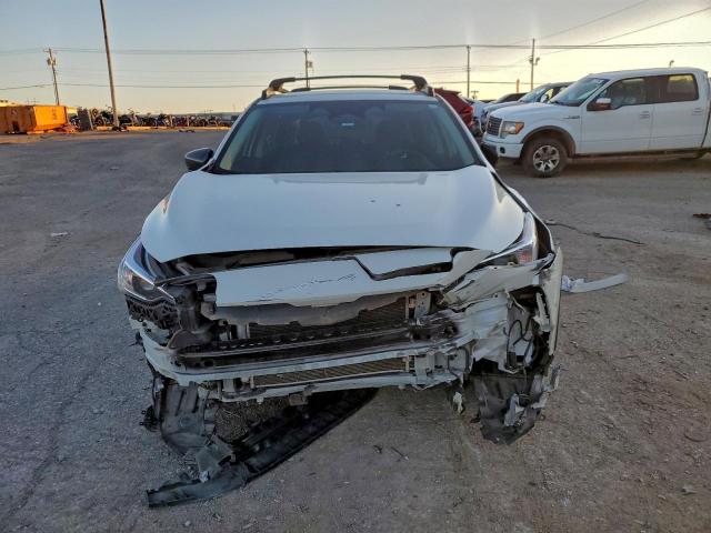 Subaru Crosstrek Premium Image 5