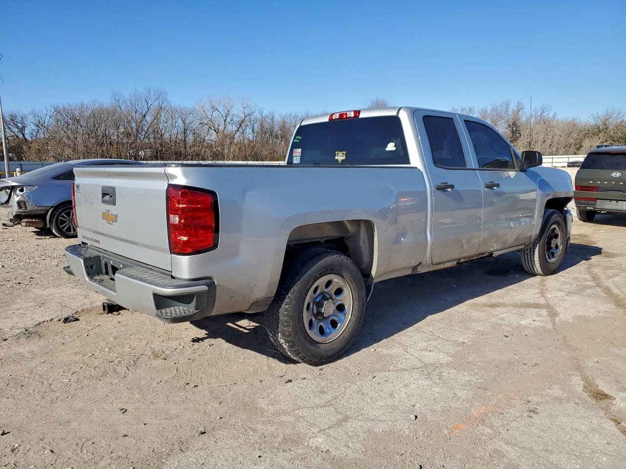 Chevrolet Silverado C1500 Custom Image 4