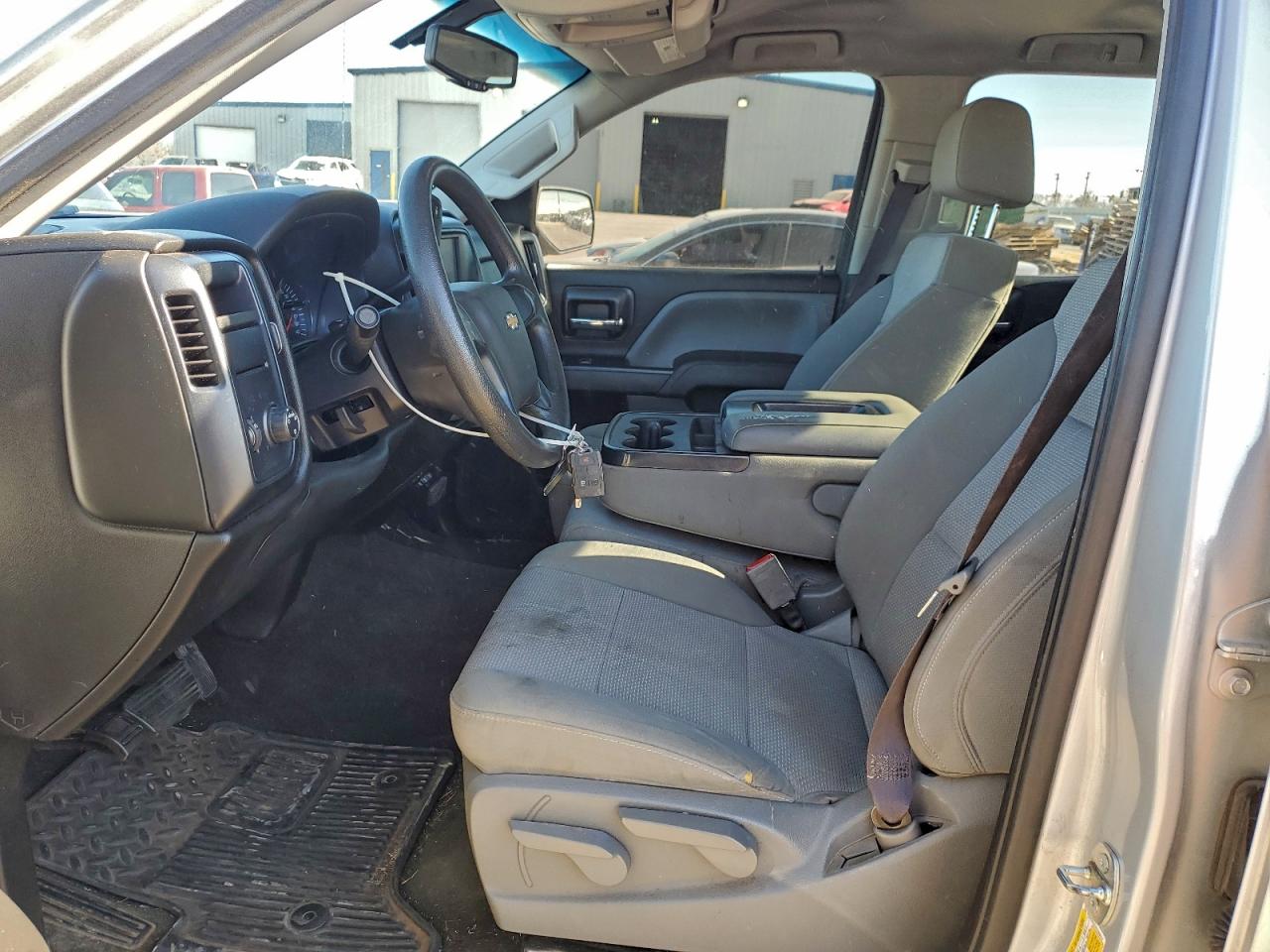 Chevrolet Silverado C1500 Custom Image 5