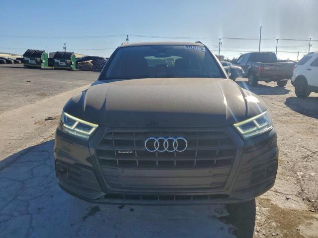 Audi Q5 Premium Plus Image 4