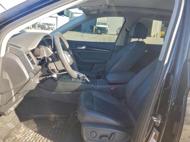 Audi Q5 Premium Plus Image 12