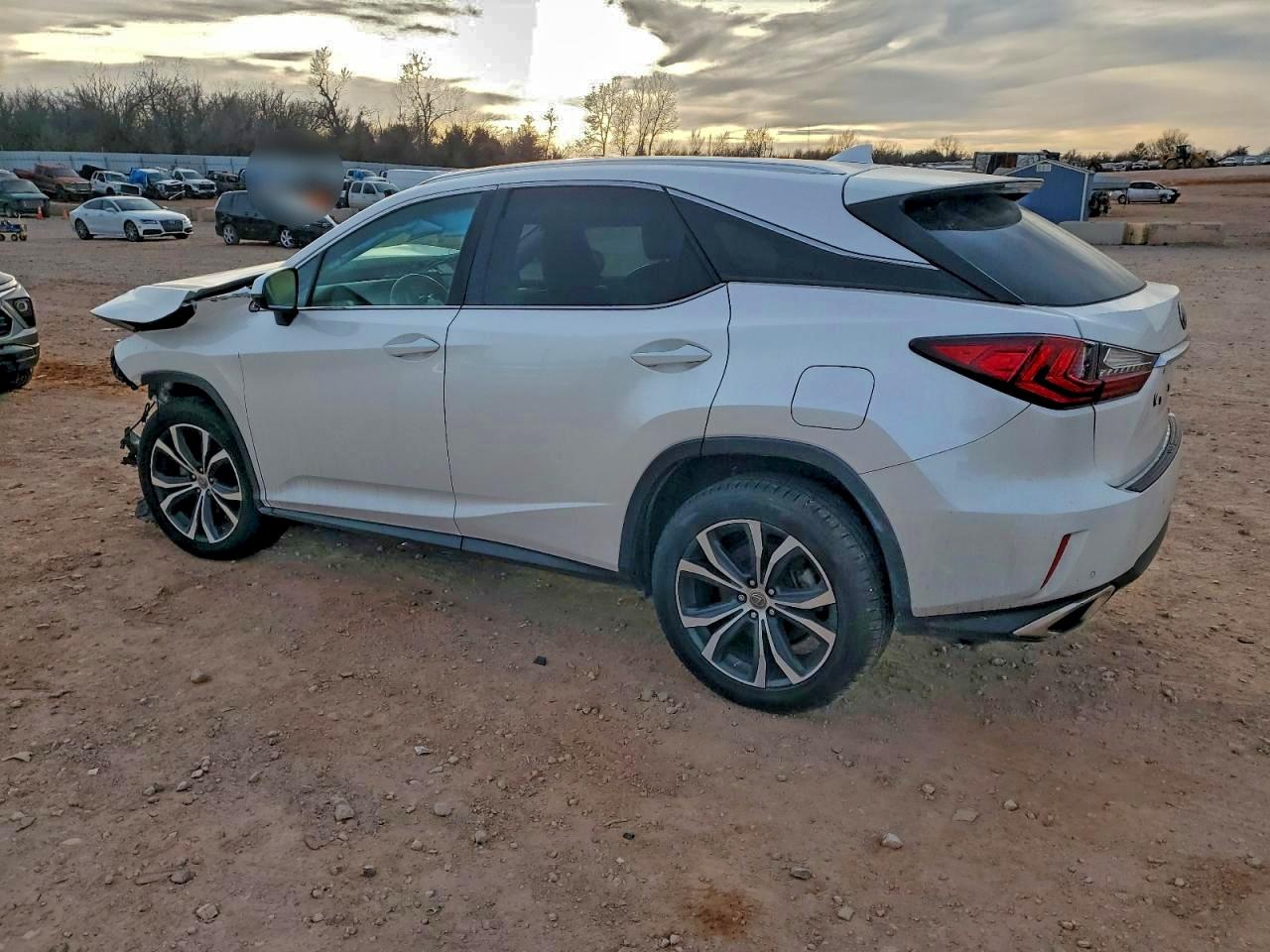 Lexus RX 350 Base Image 3