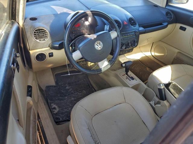 Volkswagen Beetle Image 8