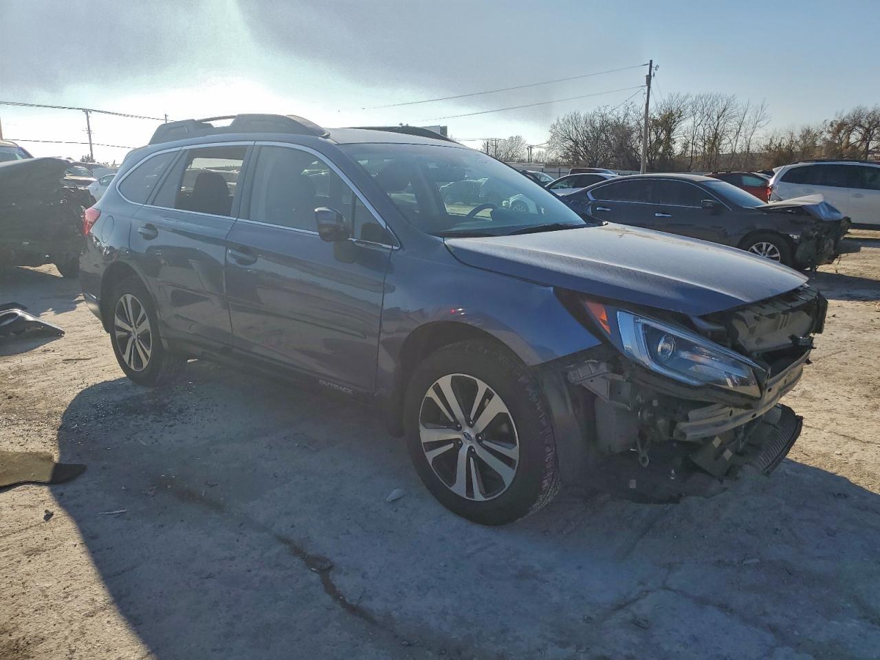 Subaru Outback 2.5i Limited Image 5