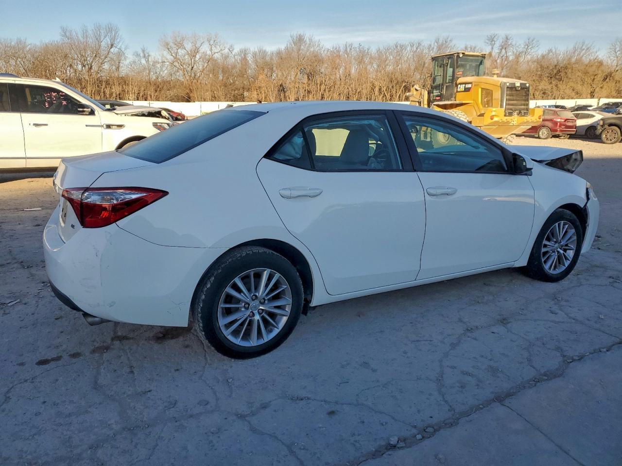 Toyota Corolla L Image 4