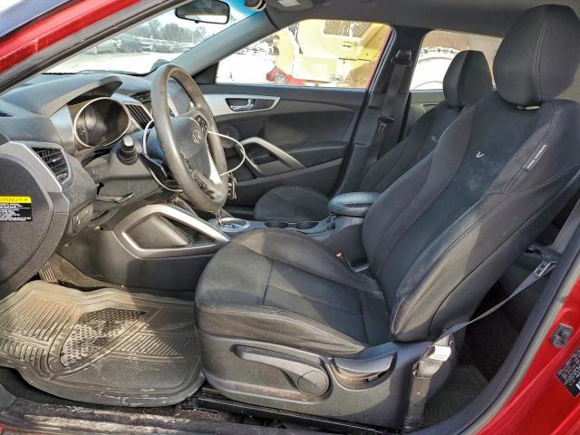 Hyundai VELOSTER Image 6