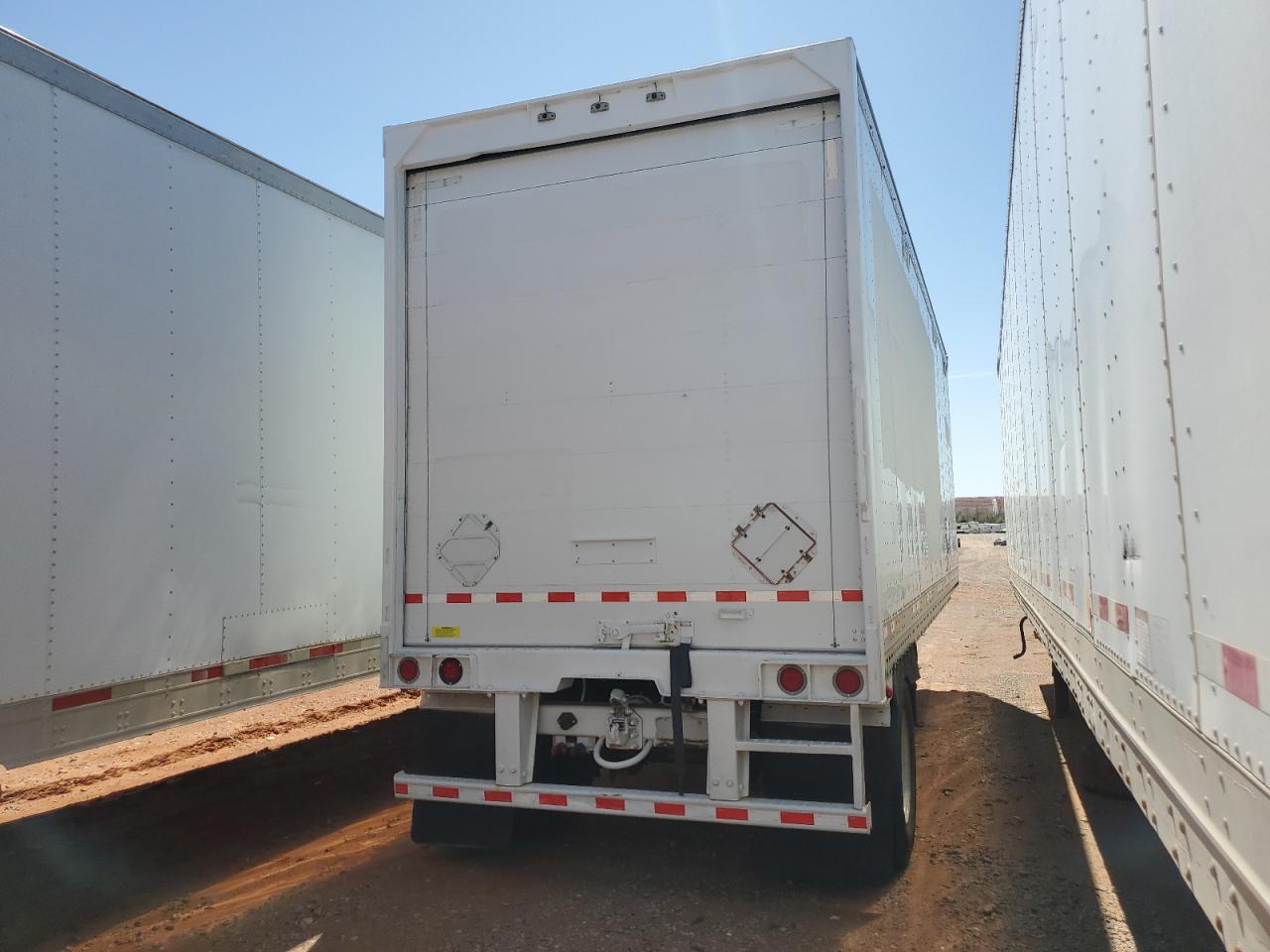 Great Dane Trailer Image 4