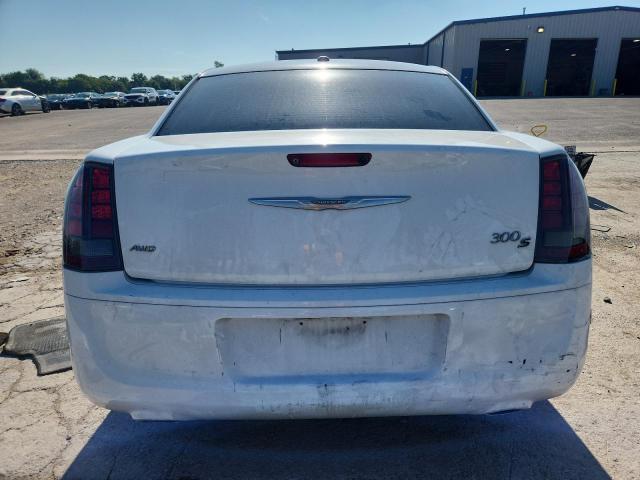 Chrysler 300 S Image 13