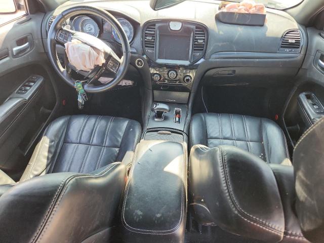 Chrysler 300 S Image 12