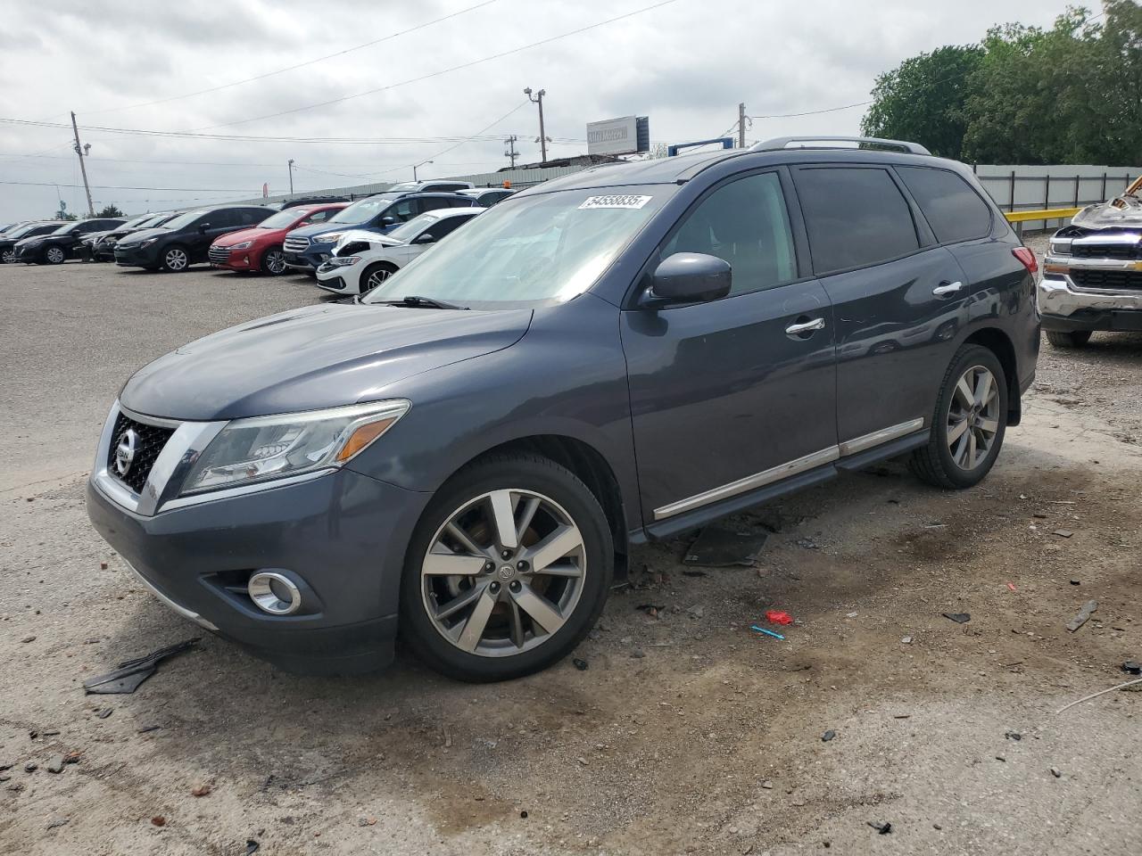 Nissan Pathfinder S Image 1