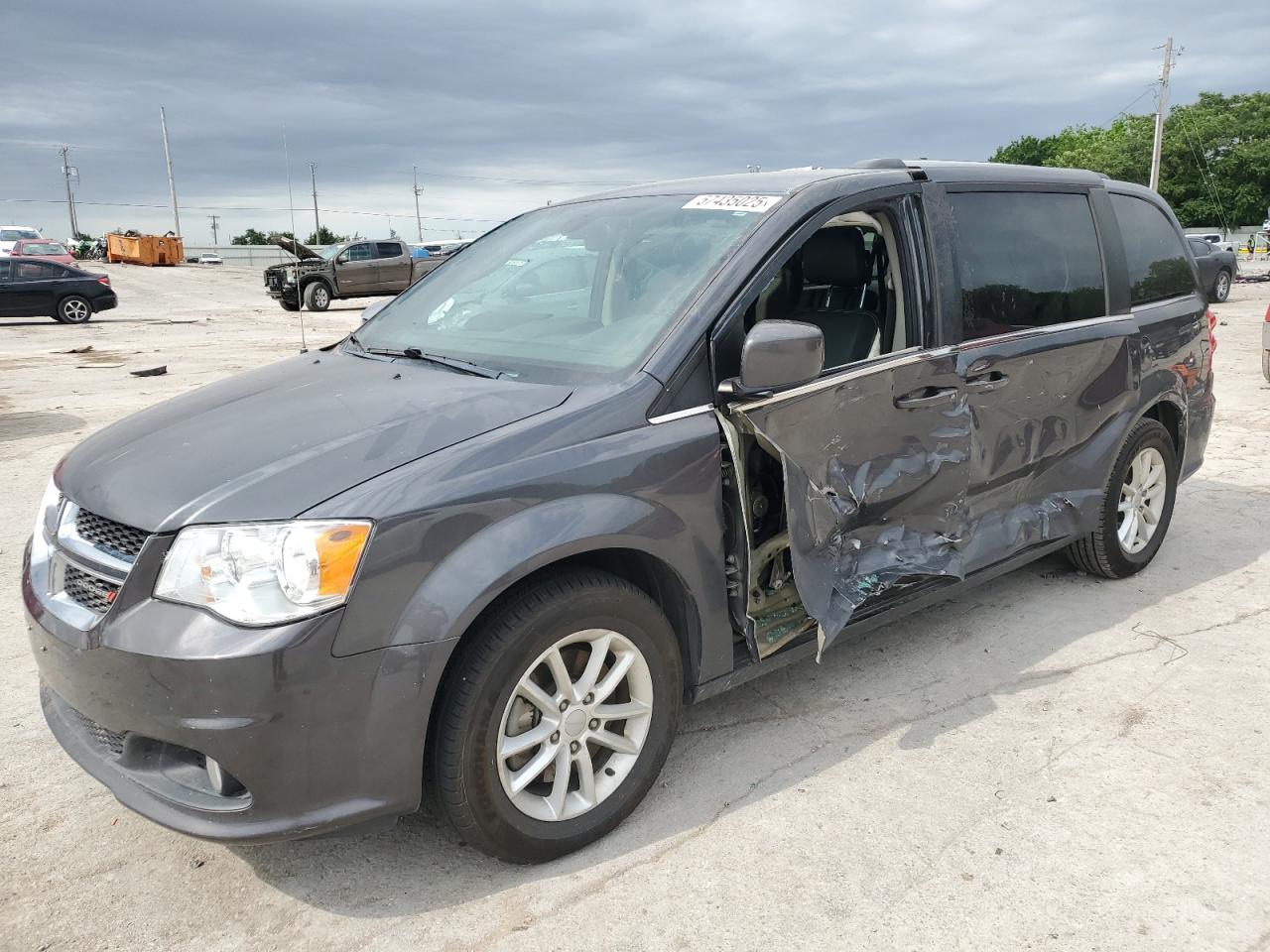 Dodge Caravan Sxt Image 1