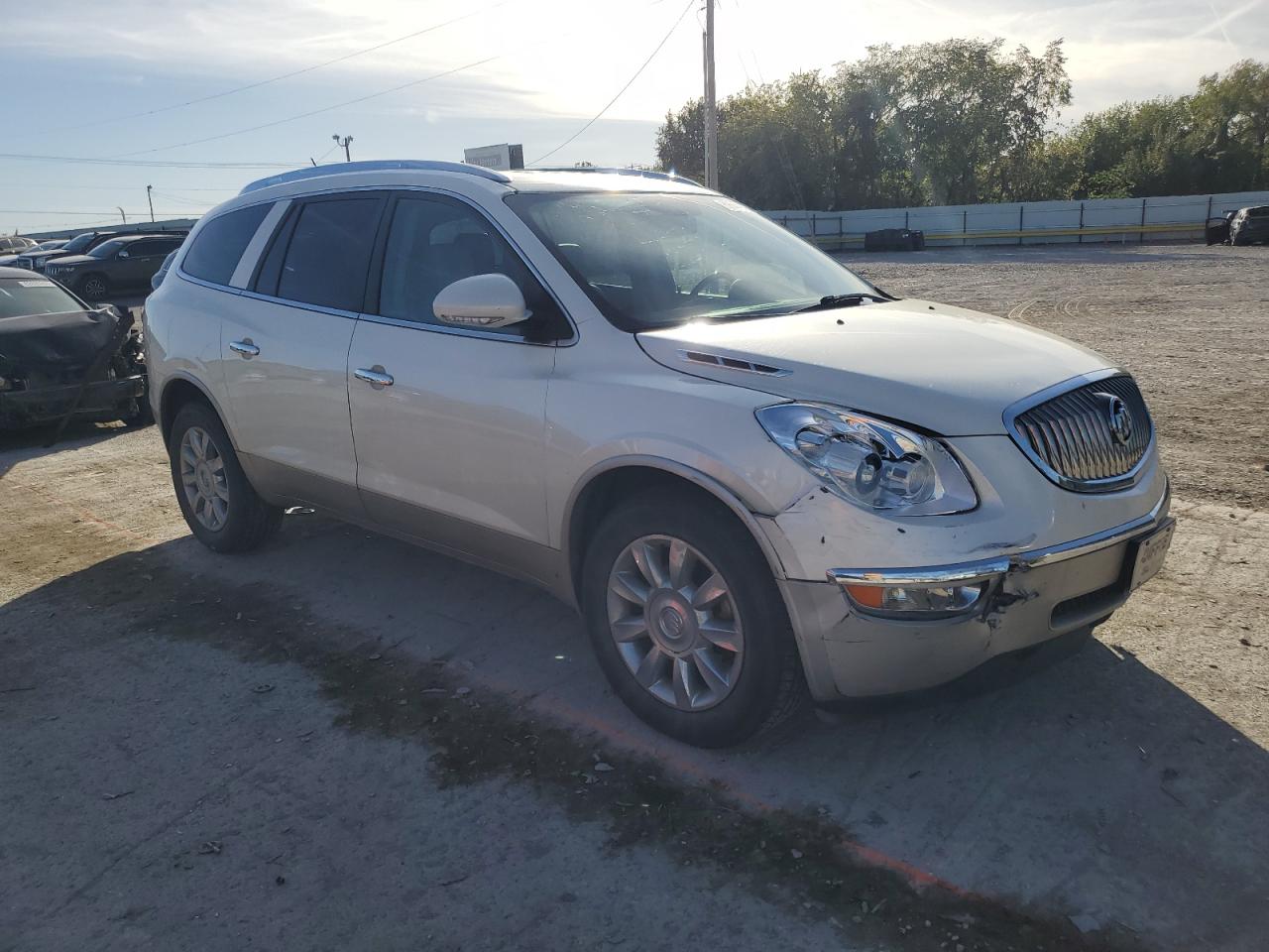 Buick Enclave Image 4