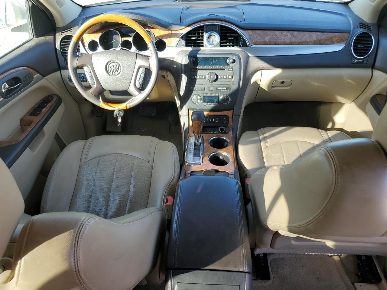 Buick Enclave Image 12