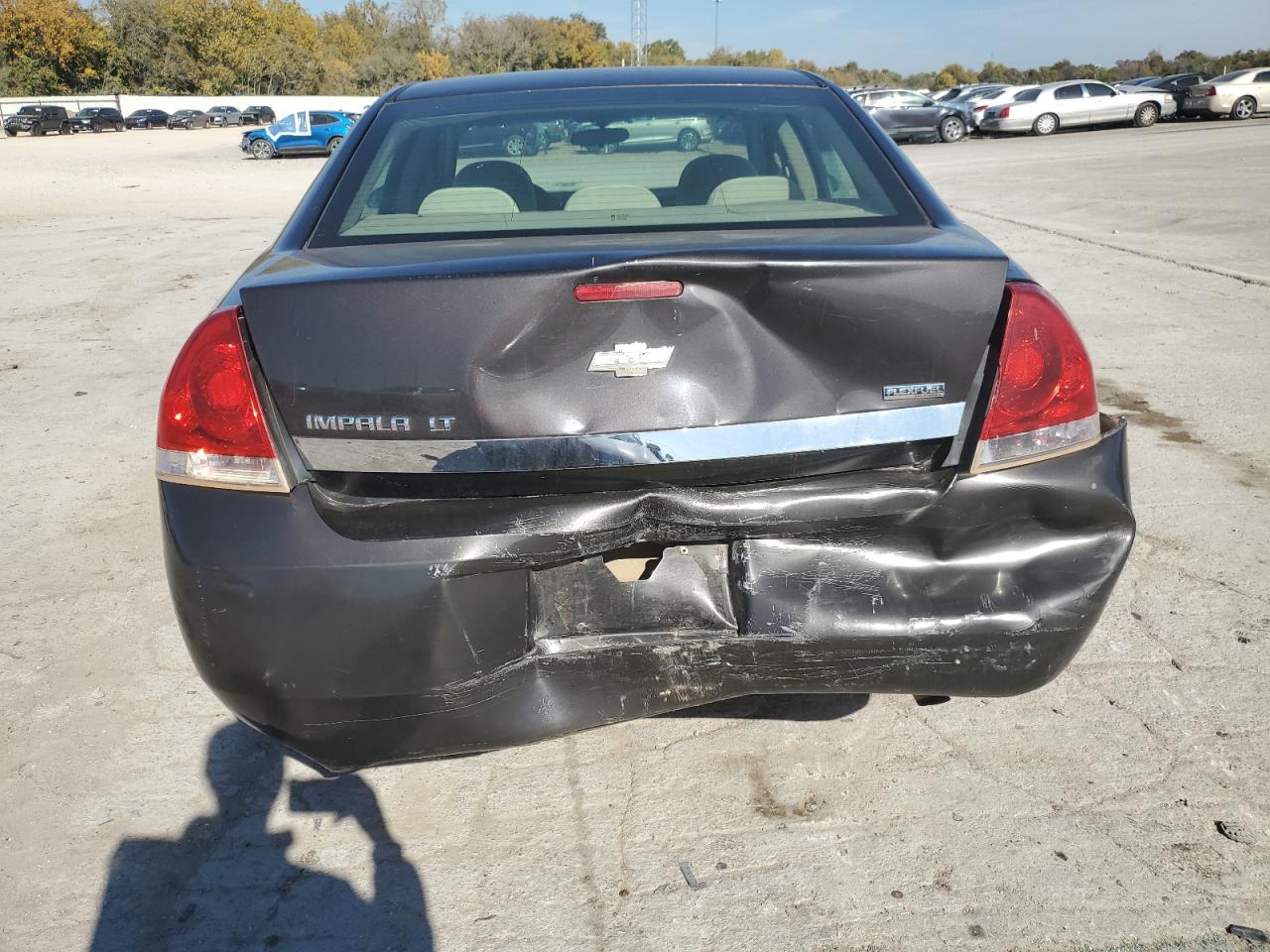 Chevrolet Impala 1lt Image 3