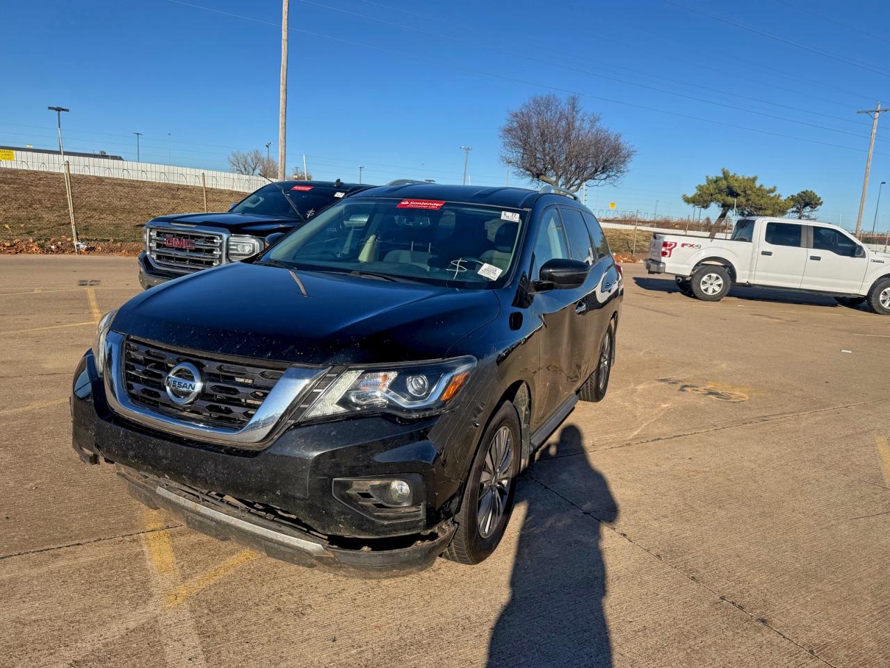 Nissan Pathfinder Sv Image 5