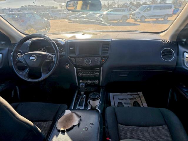 Nissan Pathfinder Sv Image 9