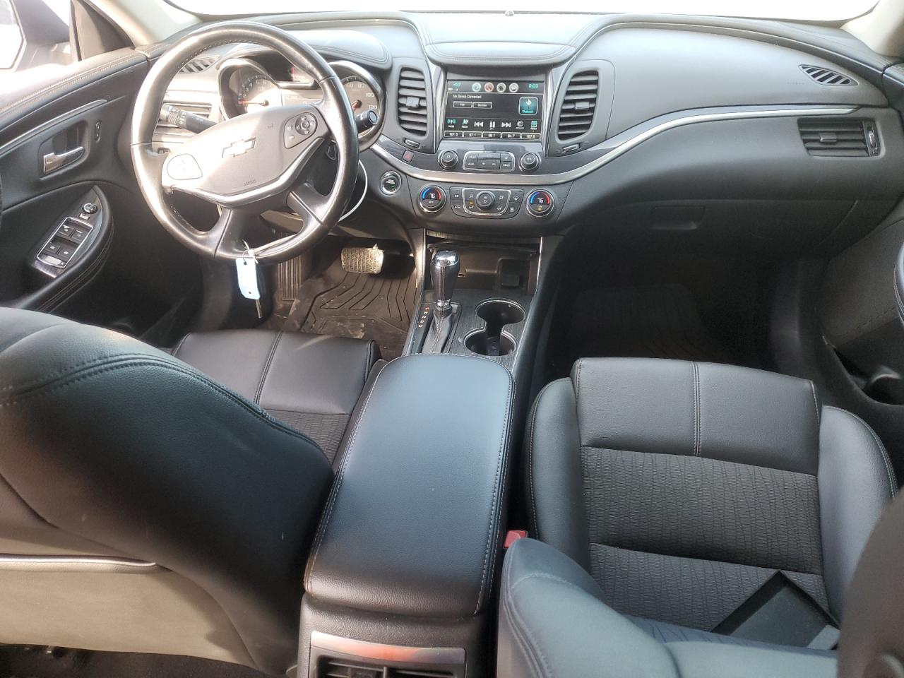 Chevrolet Impala Lt Image 4