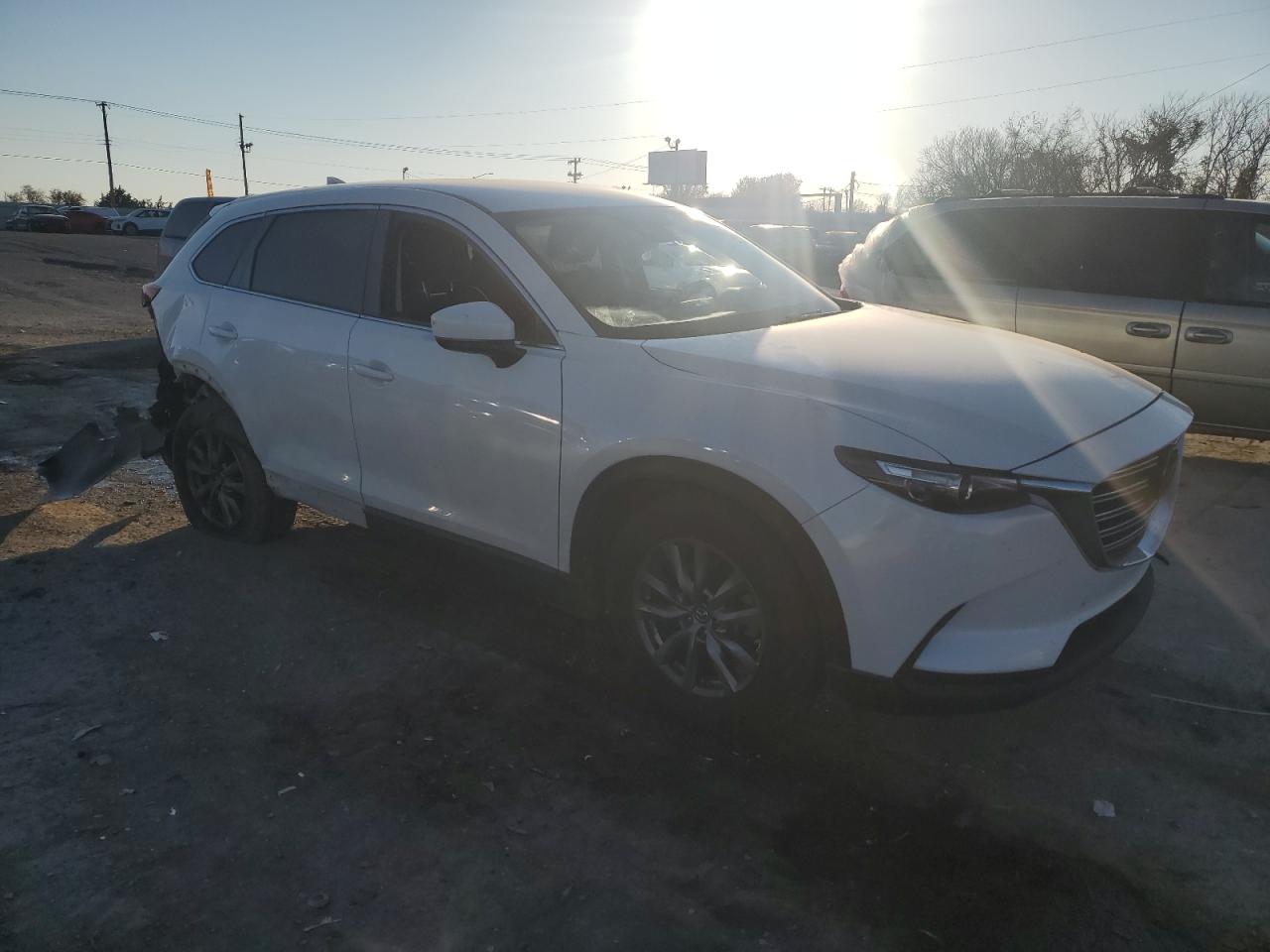 Mazda Cx Sport Image 5