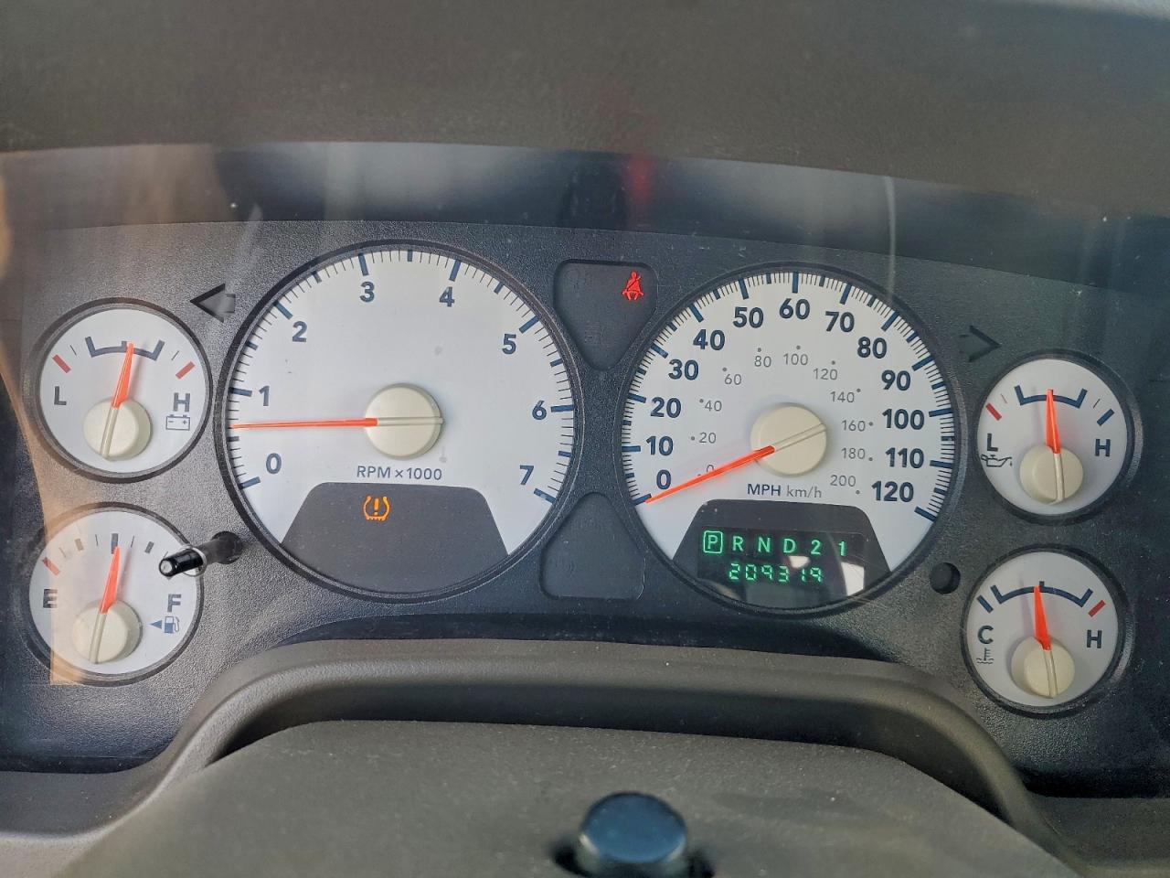 Dodge Ram 1500 St Image 2